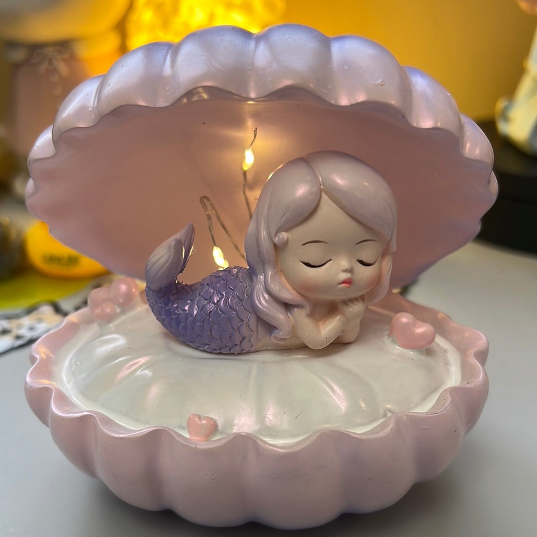 Mermaid in a seashell light display